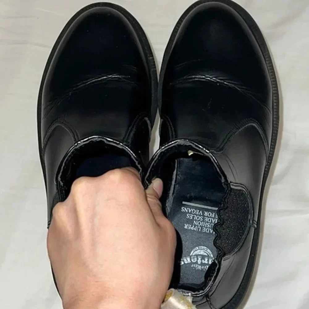 Dr. Martens Vegan Flora Chelsea Boots - Picture 3 of 4